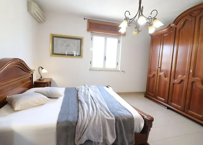 Semesterbostad Casa Calipso A